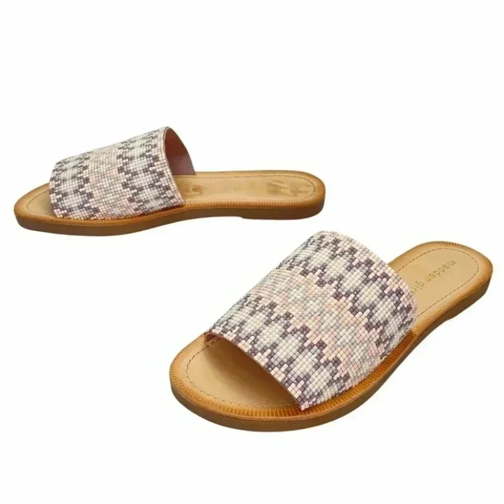 NWOB Madden Girl Luuluu Womens Slide Sandals